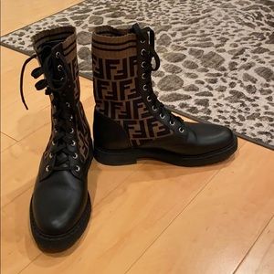Fendi logo combat boots